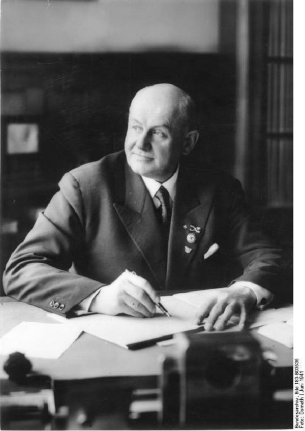 Rich People From History Who Committed Shady and Evil Deeds