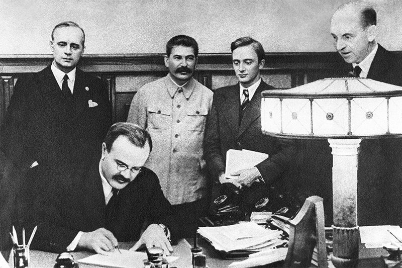 Historic Betrayals that Shocked the World